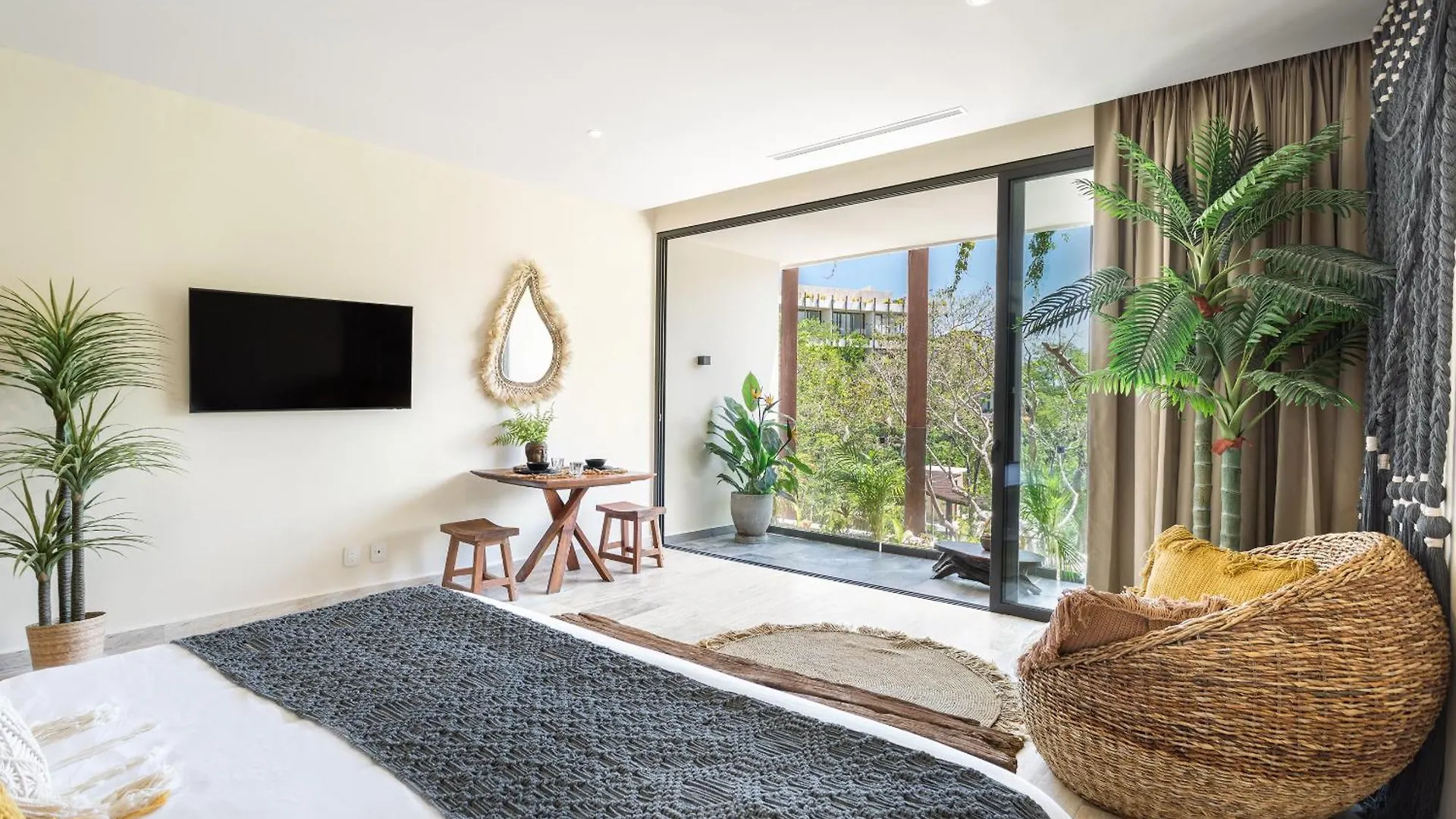Mistiq Temple I Apartment Tulum